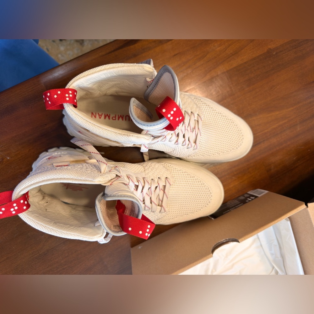 Jordan Apex-React Cream and Red Sneakers - Picture 10 of 10
